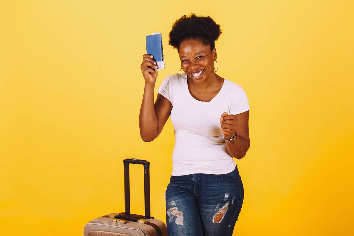 How to Track Delayed Baggage Insurance Claims Like a Pro (Without Losing Your Mind)